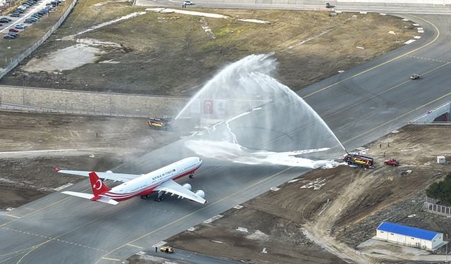Esenboğa'da üçüncü pist kullanıma açıldı