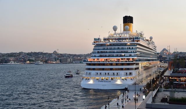 Kruvaziyer yolcu sayısı 2 milyonu aştı