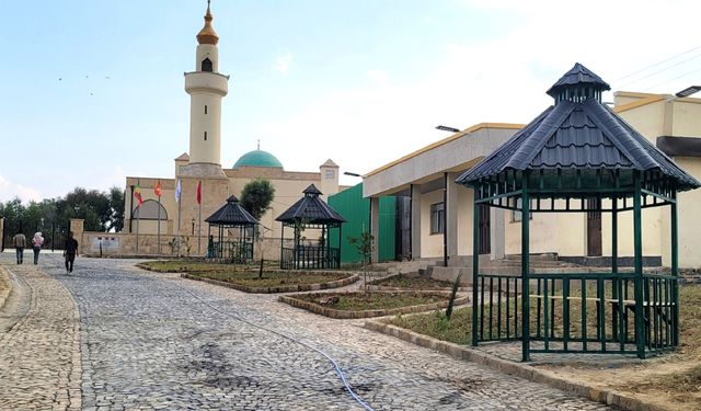 Necaşi Türbesi'nin çevre düzenlemesi tamamlandı