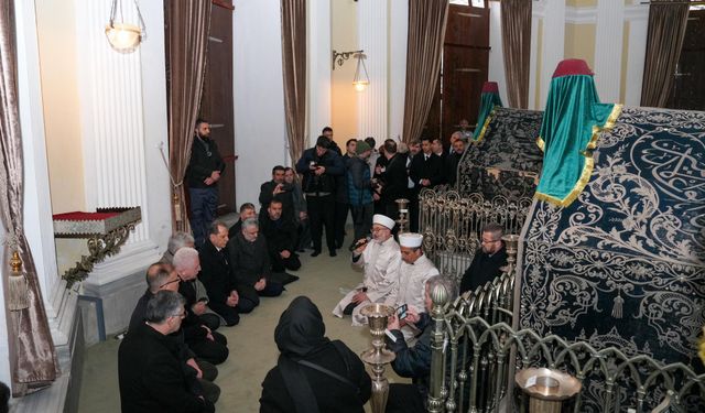 Sultan II. Abdülhamid Han dualarla anıldı