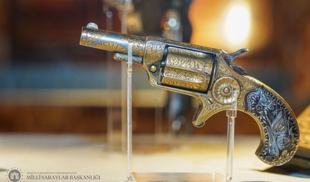 II. Abdülhamid Han'ın kişisel eşyaları sergileniyor