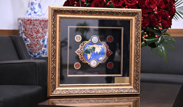 Bahçeli, Erdoğan'a gül gönderdi