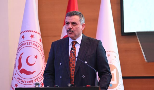 Mustafa Çiftçi, Erzurum'a 'kar tatili' kararıyla veda etti