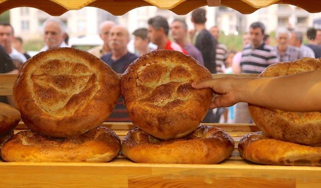 Ramazan pidesi bu yıl 25 lira olacak