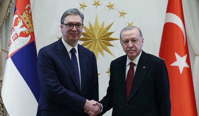 Sırp liderden Türkçe taziye mesajı