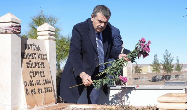 Deprem şehitleri tüm okullarda anılacak