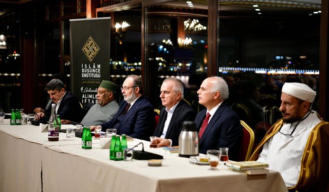Muhacir alimler İslam Düşünce Enstitüsü iftarında buluştu