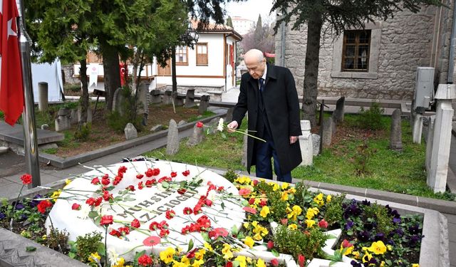 Bahçeli, Muhsin Yazıcıoğlu'nun kabrini ilk kez ziyaret etti