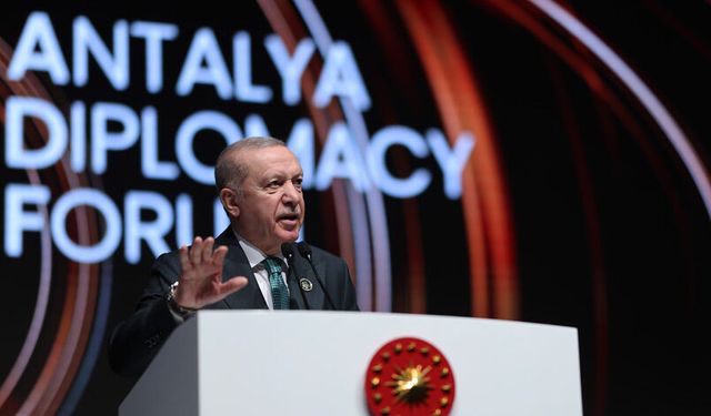Erdoğan: Dünya tehlikeli bir eşikte