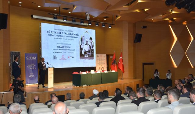 Arnavut âlimlerin Osmanlı'ya katkısı Tiran'da ele alındı