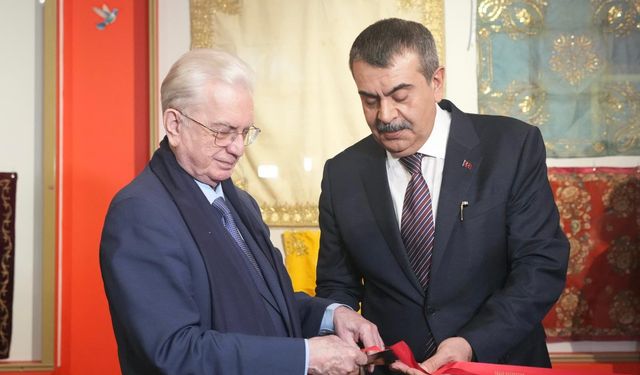 Tekin: Okul polislerinin eğitimli olmasını savunuyoruz