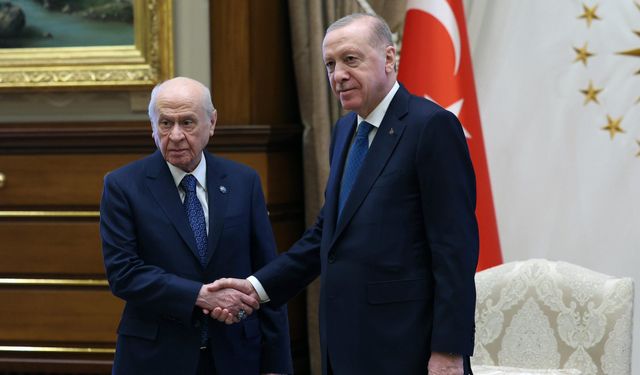 Erdoğan, Bahçeli ile bir araya geldi