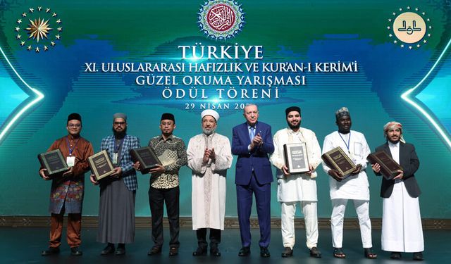 Erdoğan: Müslümanlar zorlu ve sancılı bir dönemden geçiyor