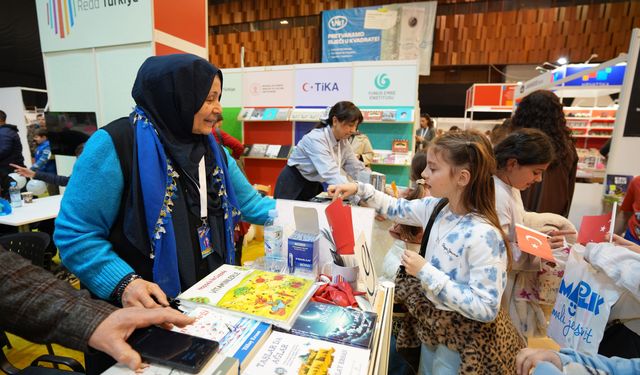 Saraybosna Kitap Fuarına çocuklardan yoğun ilgi