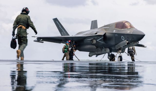 Trump: Düşürülen uçaktaki pilotları kurtardık