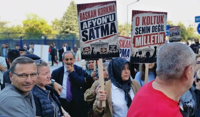 Afyon Belediye Başkanı Burcu Köksal AK Parti'ye geçiyor