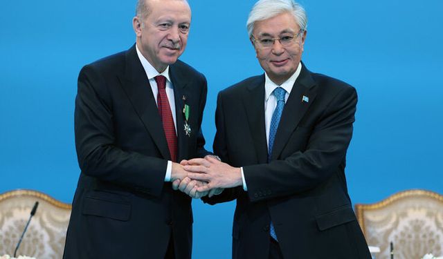 Erdoğan: Kazak petrolünü dünyaya ulaştırmayı arzu ediyoruz