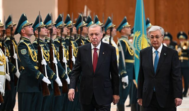 Erdoğan, Kazakistan Bağımsızlık Sarayı'nda