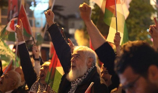 İsrail korsanlığı İstanbul'da telin edildi