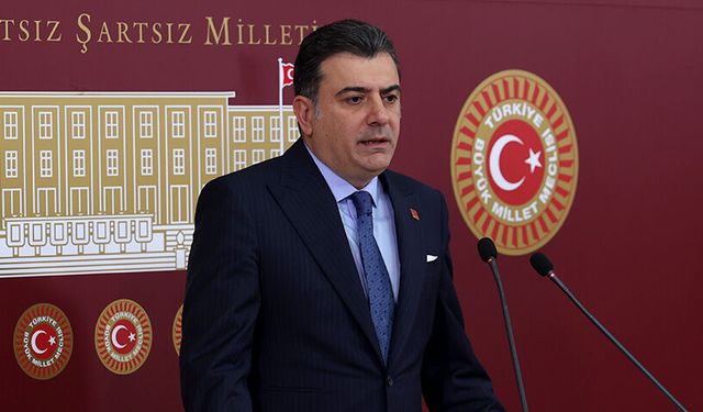 Emre: İmzalar teslim edildi, olağanüstü kurultaya gidilmeli