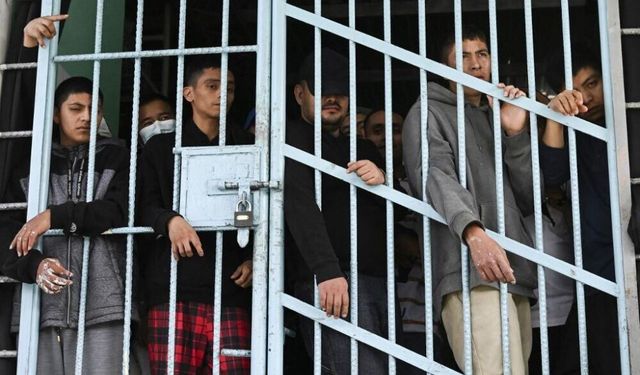 Türkiye'den Guatemala cezaevlerine ekipman desteği