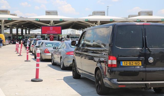 Türkiye'de yabancı plakalı araç kullanımına kolaylık geldi