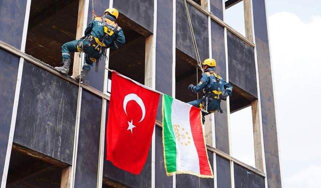 Konya İtfaiyesi Tacikistan'da eğitim verdi