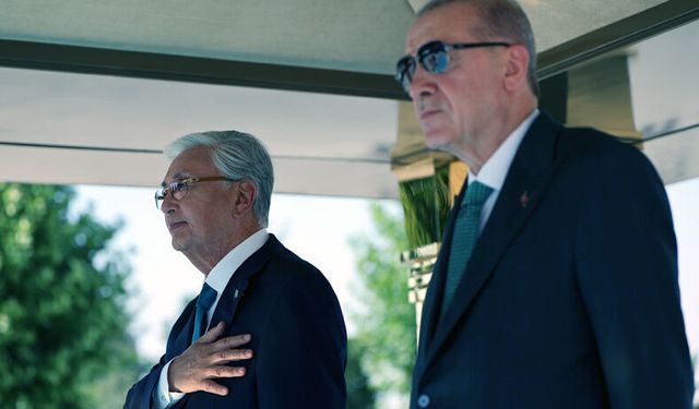Erdoğan'dan Kazak lidere tebrik telefonu