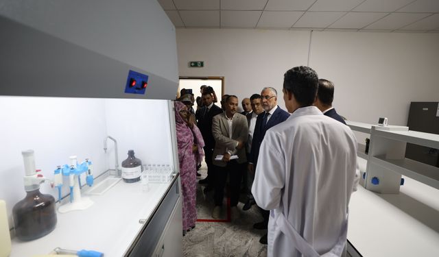 Çalışma Bakanı Işıkhan, Moritanya'da laboratuvar açtı