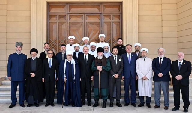 Aliyev: Müslümanları bölmeye çalışanlara had bildireceğiz
