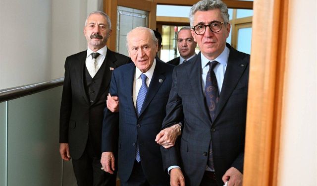 Bahçeli Sarallar ve Şahinler'i barıştırdı