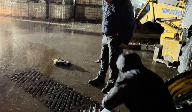 Kocaeli'de denizdeki köpüklenmenin sırrı çözüldü