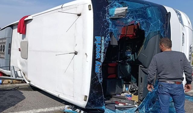 Manisa'da feci kaza: 11 kişi hayatını kaybetti