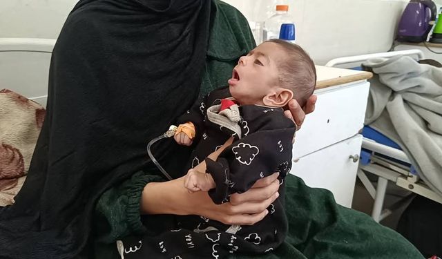 Gazze’de bir bebek daha açlıktan şehit oldu