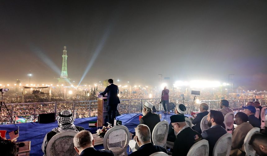 Erbakan ve Arıkan, Cemaati İslami kongresinde