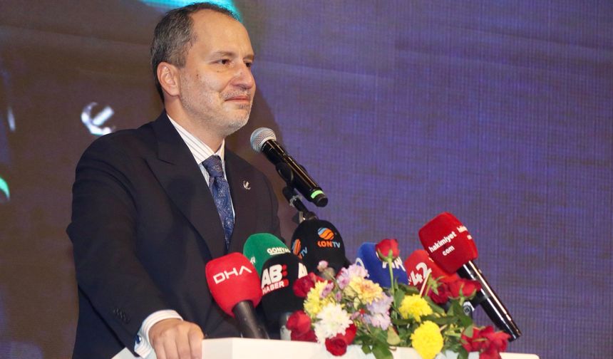 Azerbaycan, Erbakan ve 30 ismi 'istenmeyen kişi' ilan etti