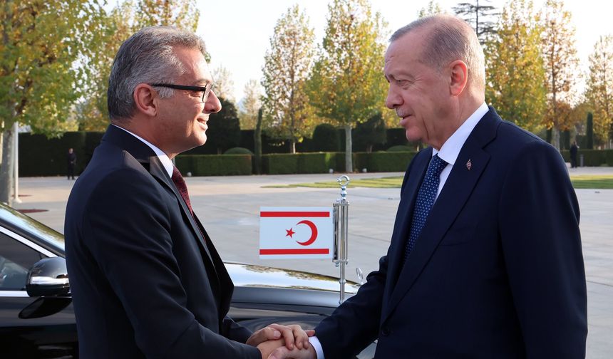 Erdoğan, KKTC Cumhurbaşkanını resmi törenle karşıladı