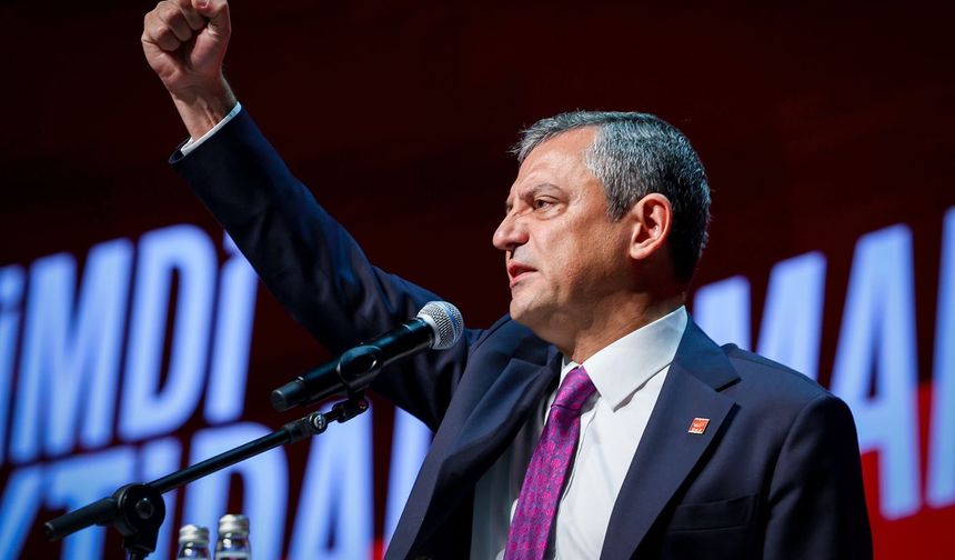 Özgür Özel, 4. kez genel başkan seçildi