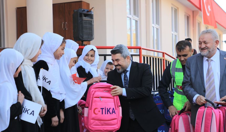 Türkiye, Afganistan’ın kuzeyinde 52 okul inşa etti