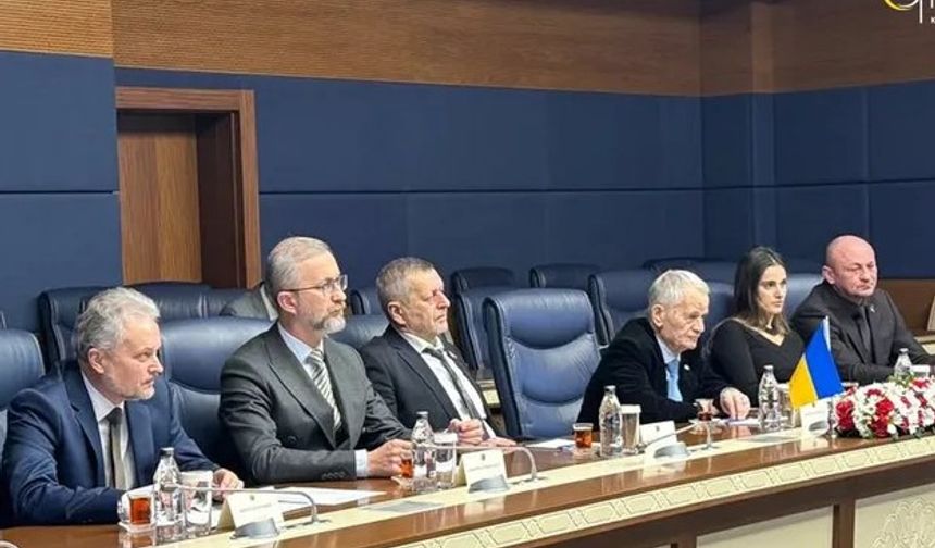 Kırımoğlu: Kırım kurtulmazsa Tatarlar mankurt olacak