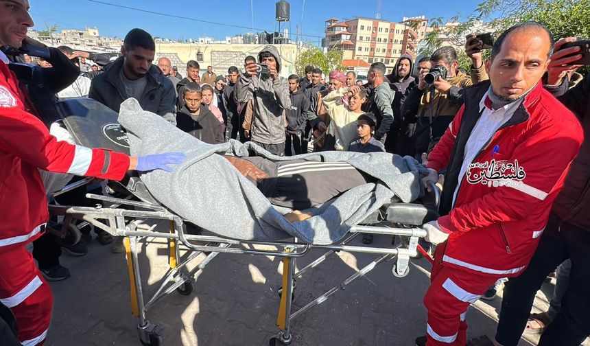 Gazze'de şehit sayısı 71 bin 424'e yükseldi