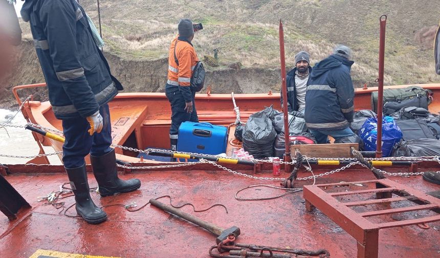 Türk gemisi Kırım yakınlarında karaya oturdu