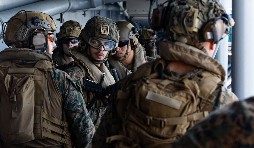 ABD'nin 3 bin 500 askeri çıkarma yapmak için bölgede