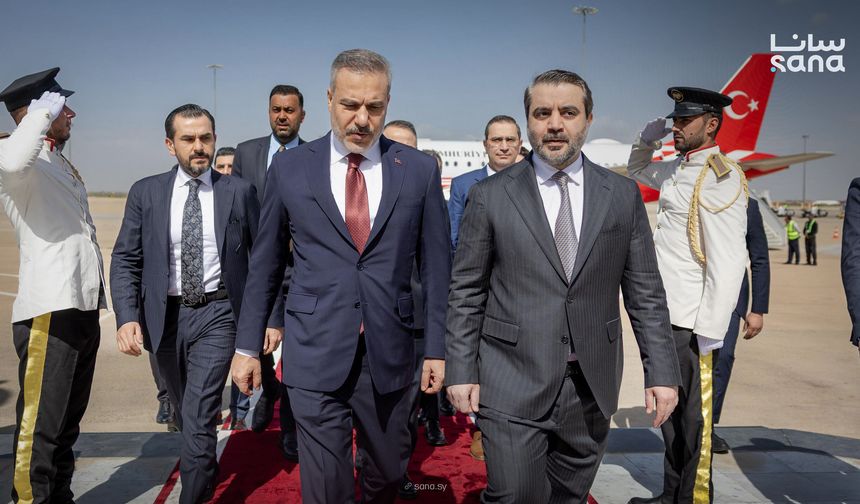 Hakan Fidan ve Zelenskiy üçlü görüşme için Şam'da