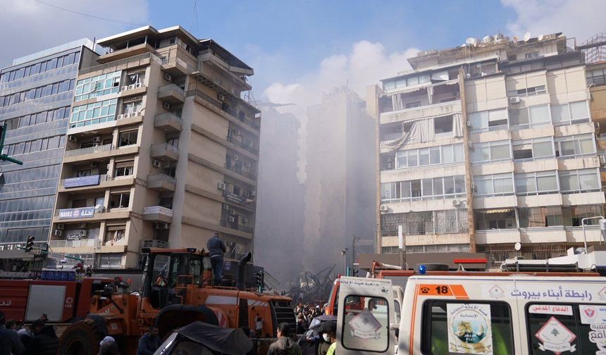 İsrail katliamlara Lübnan'da devam ediyor: 254 can kaybı