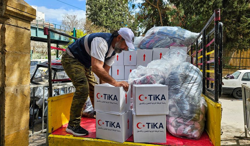Türkiye'den savaş mağduru Lübnanlılara yardım eli