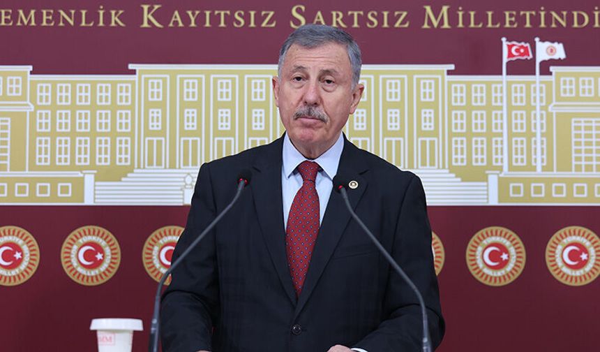 Özdağ: İstanbul'da Vatikan benzeri yapıya izin vermeyiz