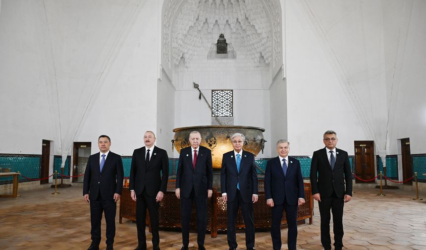 Cumhurbaşkanı Erdoğan, Türk Devletleri Zirvesi'nde