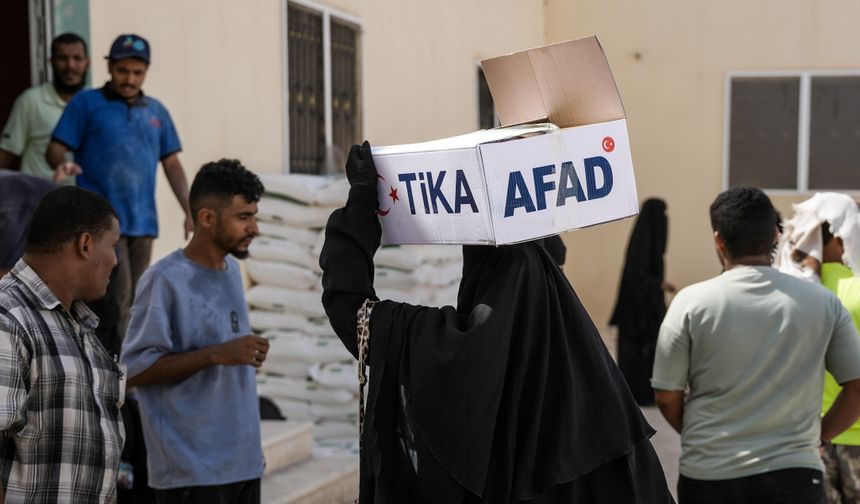 Yemen'de 1000 aileye gıda desteği