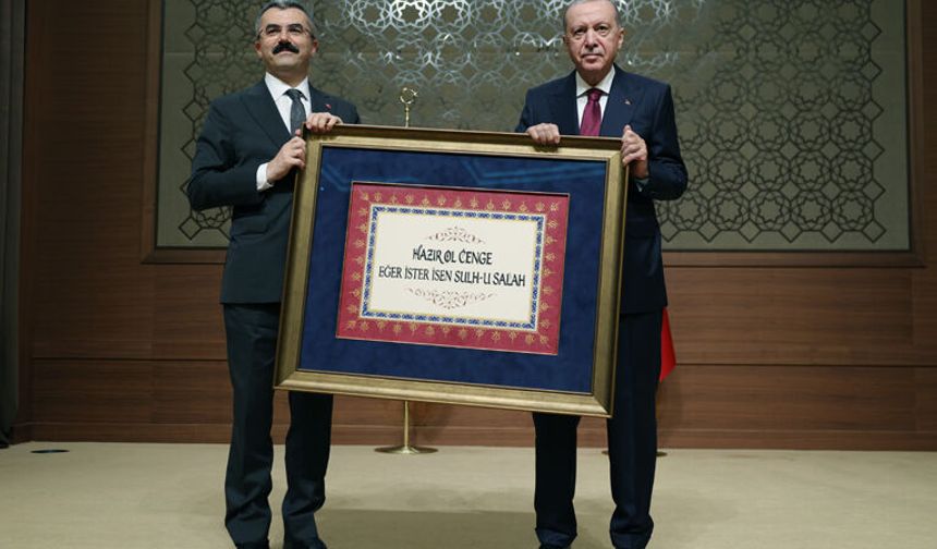 Erdoğan: Türkiye kendi hikayesini yazan bir ülke